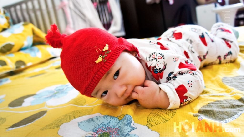 Tự chụp ảnh cho bé? Xem, cảm nhận để chụp đẹp hơn 13 Mút tay cũng chụp..