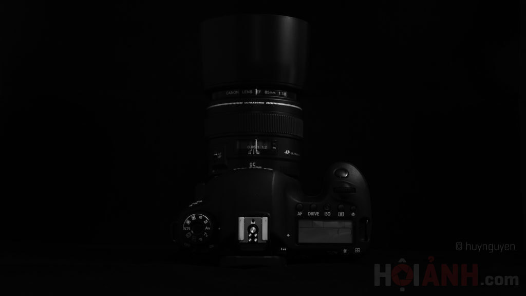 Loạt ảnh chụp Canon EOS 6D 3 Chụp với tư thế sản phẩm đứng